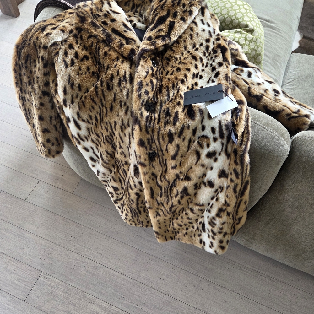 Kendall & Kylie Leopard Print Teddy Jacket